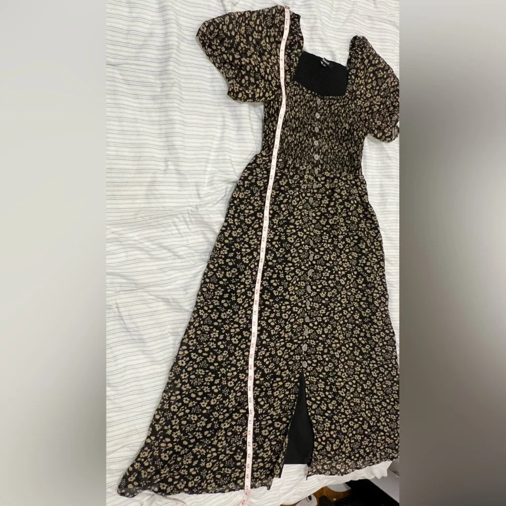 Madewell Dress - Black floral midi dress with front slit - Picture 4 of 11